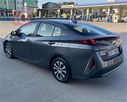 تويوتا بريوس